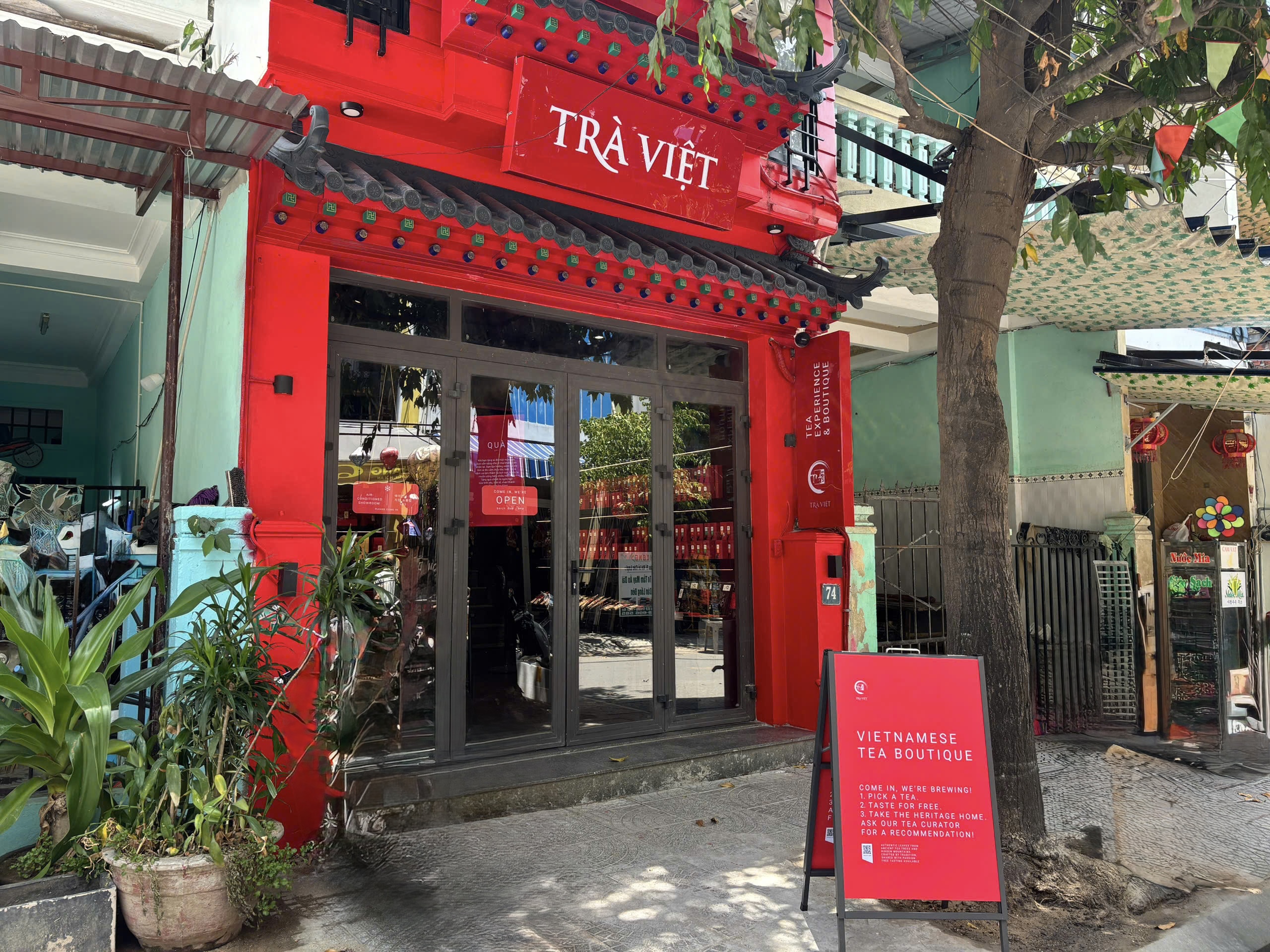 Trà Việt Hội An - mặt tiền
