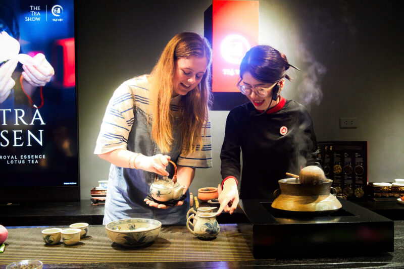 Lotus Tea Experience